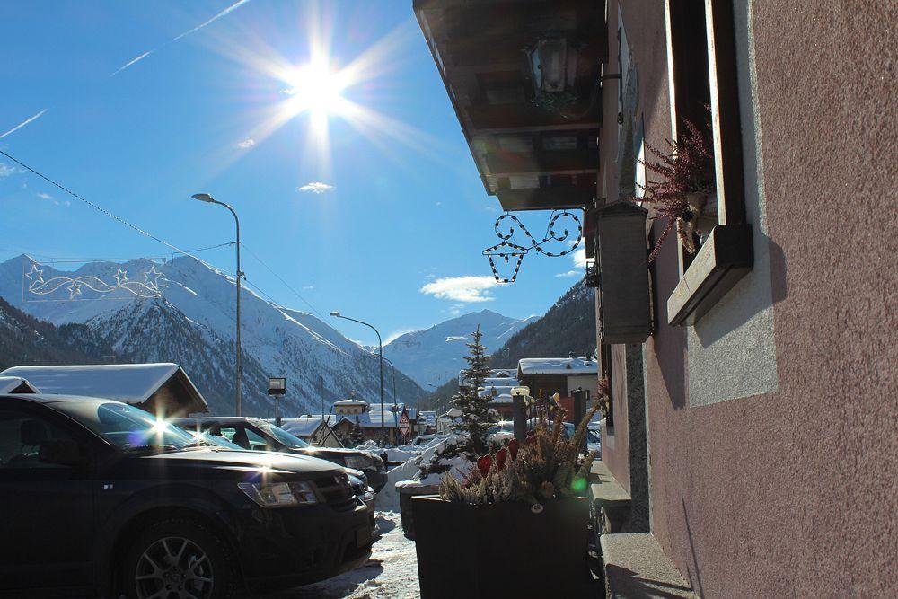 Garni Oasi Hotel Livigno Exterior photo