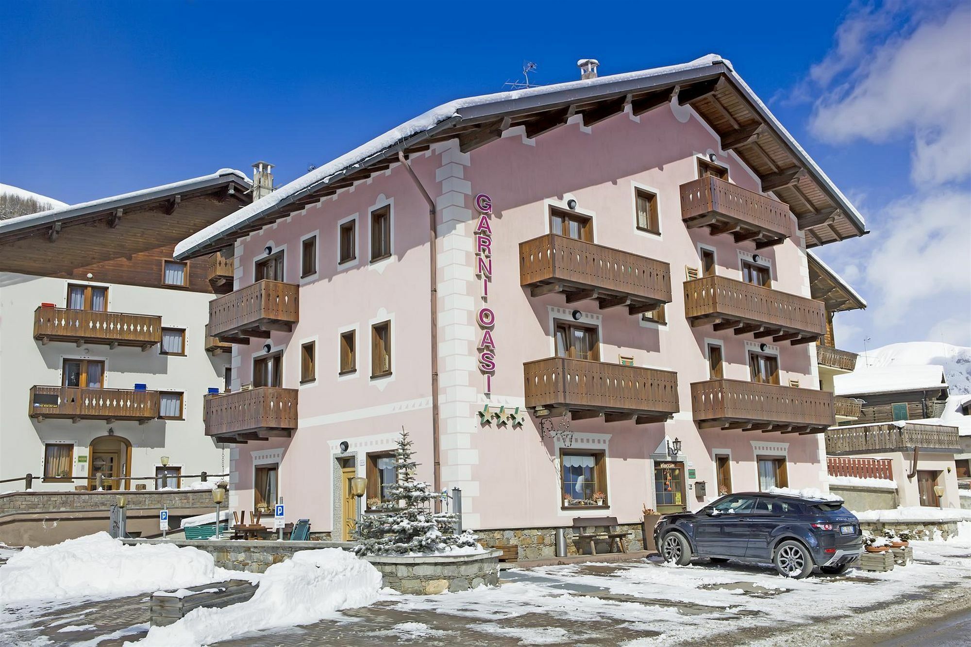 Garni Oasi Hotel Livigno Exterior photo